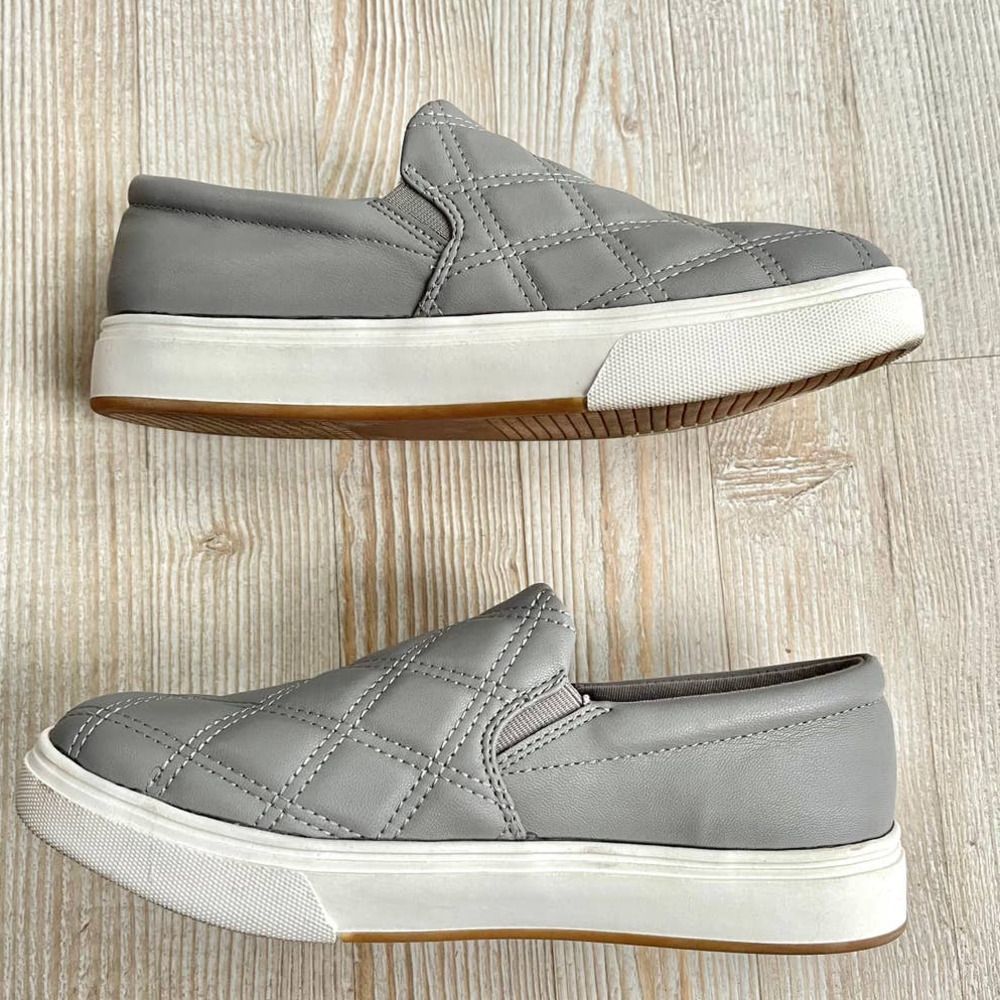 Steve Madden Coulter Quilted Slip On Sneaker - Picture 2 of 6